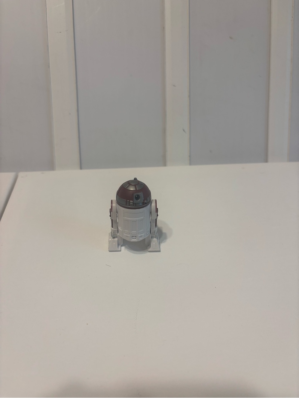 Star Wars 2013 Saga Legends Droid R4-P17